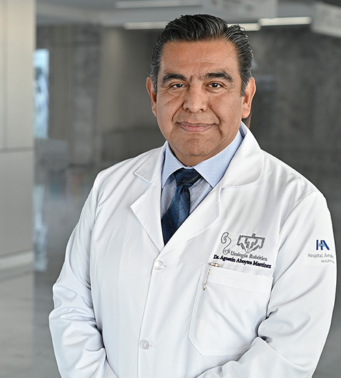 Es la foto de perfil de un urólogo en Querétaro de Hospital Angeles Centro Sur.