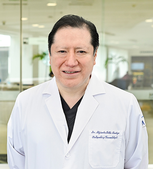 Es la foto de perfil de un ortopedista y traumatólogp, ortopedista y traumatólogo pediátrico en Ciudad de México de Hospital Angeles Acoxpa.