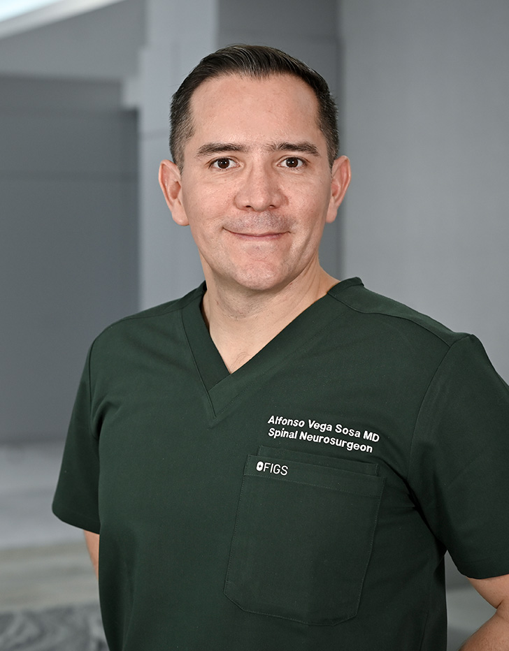 Es la foto de perfil de un neurocirujano en Ciudad de México de Hospital Angeles Pedregal. 