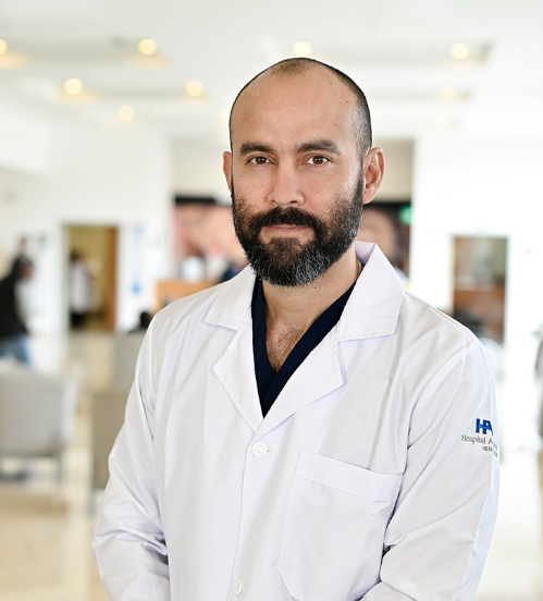 Es la foto de perfil de un oftalmólogo en Xalapa de Hospital Angeles Xalapa.