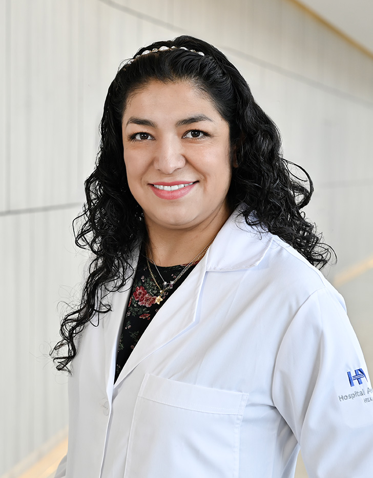 Es la foto de perfil de una psiquiatra infantil y psiquiatra en Puebla de Hospital Angeles Puebla.