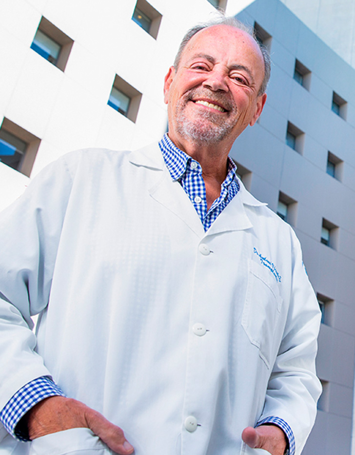 Es la foto de perfil de un cirujano general en Huixquilucan.