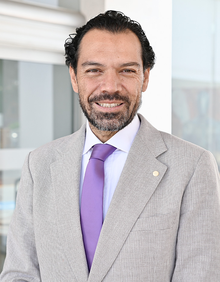 Es la foto de perfil de un cardiólogo en Tijuana de Hospital Angeles Tijuana.