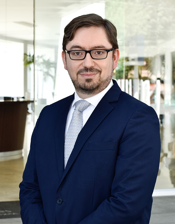 Es la foto de perfil de un médico internista e infectólogo en Ciudad de México de Hospital Angeles Acoxpa.