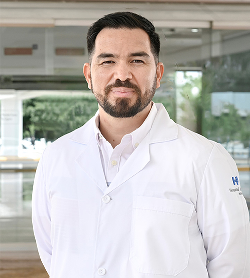 Es la foto de perfil de un cirujano general en Culiacán de Hospital Angeles Culiacán.