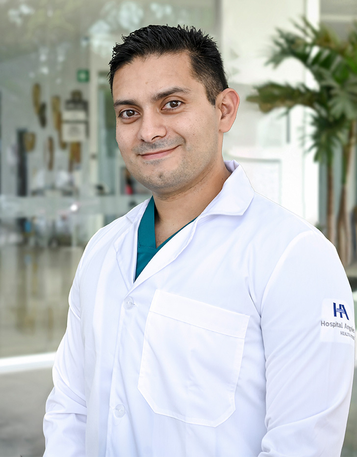 Es la foto de perfil de un cirujano general en Ciudad de México de Hospital Angeles Acoxpa.