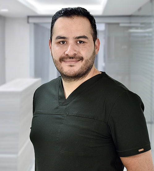 Es la foto de perfil de un ortopedista y traumatólogo en Ciudad de México de Hospital Angeles Roma.