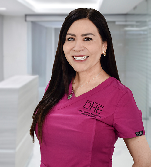 Es la foto de perfil de una cirujana plástica en Ciudad de México de Hospital Angeles Roma.