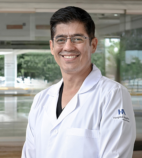 Es la foto de perfil de un ginecólogo y obstetra en Culiacán de Hospital Angeles Culiacán.