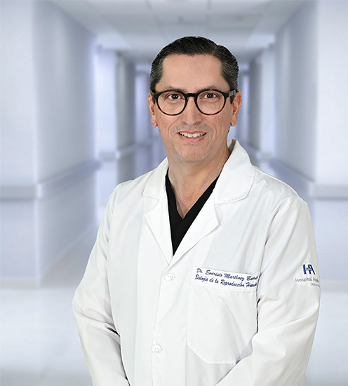 Es la foto de perfil de un ginecólogo y obstetra y biólogo de reproducción en Ciudad Juárez de Hospital Angeles Ciudad Juárez. 