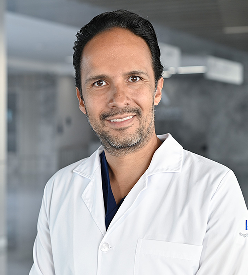 Es la foto de perfil de un urólogo en Querétaro de Hospital Angeles Centro Sur.