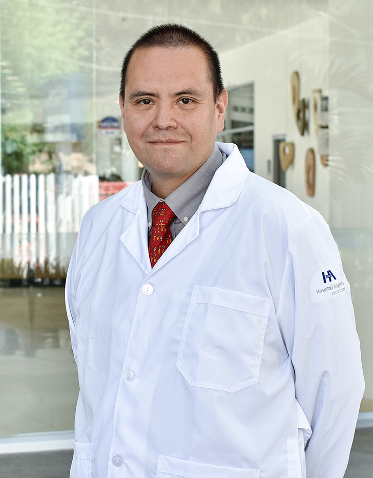 Es la foto de perfil de un internista, neurlólogo en Ciudad de México de Hospital Angeles Acoxpa.