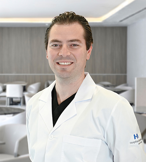 Es la foto de perfil de un cirujano general en San Pedro Garza de Hospital Angeles Valle Oriente.