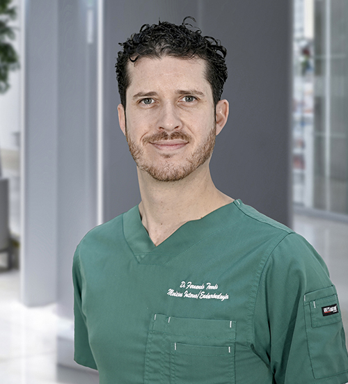 Es la foto de perfil de un internista en Huixquilucan de Hospital Angeles Lomas.