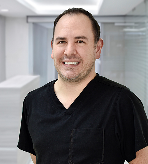 Es la foto de perfil de un cirujano general en Ciudad de México de Hospital Angeles Roma.