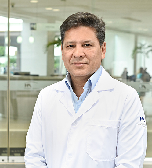 Es la foto de perfil de un ortopedista y traumatólogo en Ciudad de México de Hospital Angeles Acoxpa.