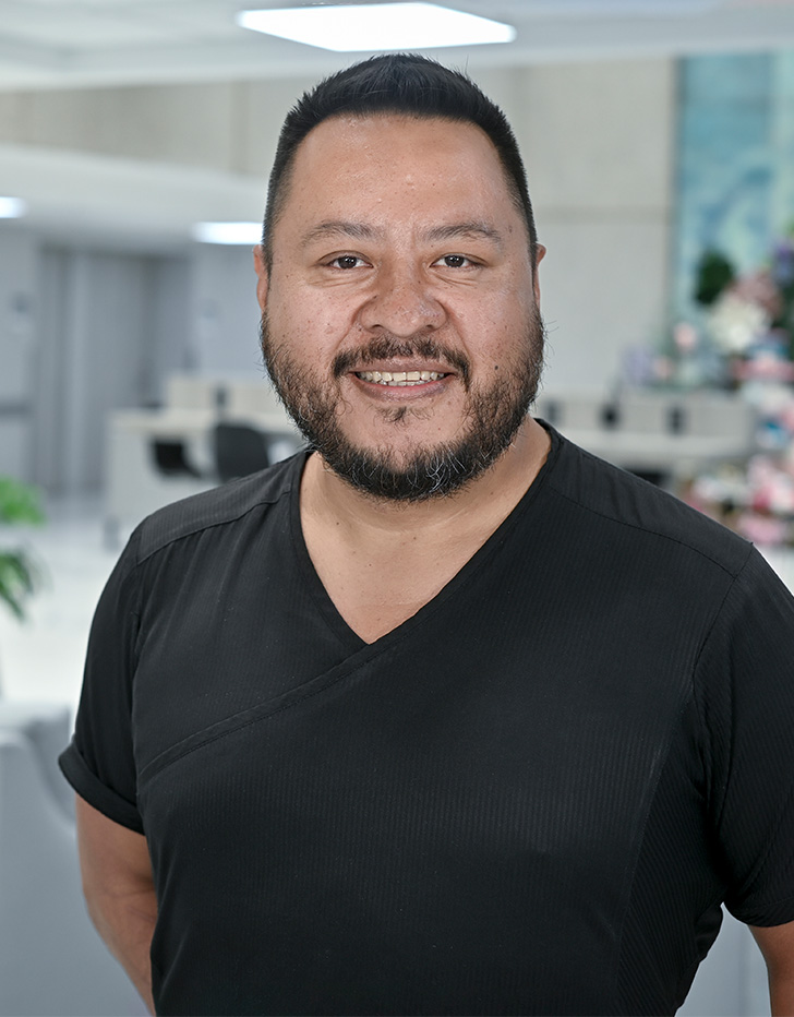 Es la foto de perfil de un ortopedista y traumatólogo en Ciudad de México de Hospital Angeles Roma.