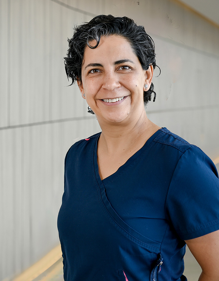 Es la foto de perfil de una ginecóloga, obstetra y especialista en biología de la reproducción en Puebla de Hospital Angeles Puebla.