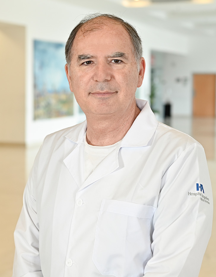 Es la foto de perfil de un pediatra y cirujano pediátrico en Xalapa de Hospital Angeles Xalapa.