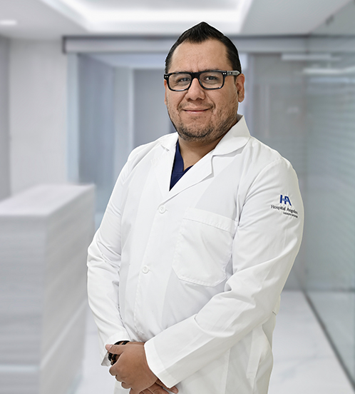 Es la foto de perfil de un cirujano neurológico en Ciudad de México de Hospital Angeles Mocel.