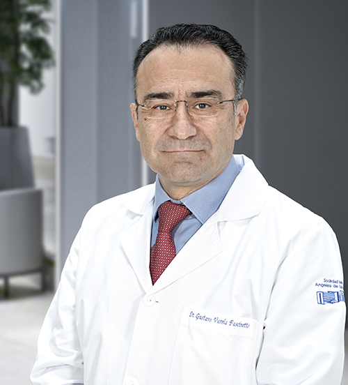 Es la foto de perfil de un cirujano pediátrico en Huixquilucan de Hospital Angeles Lomas.