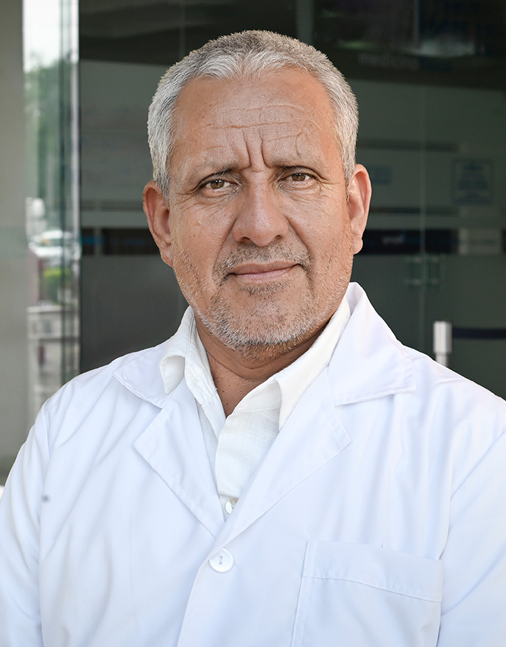 Es la foto de perfil de un hematólogo en Villahermosa de Hospital Angeles Villahermosa.