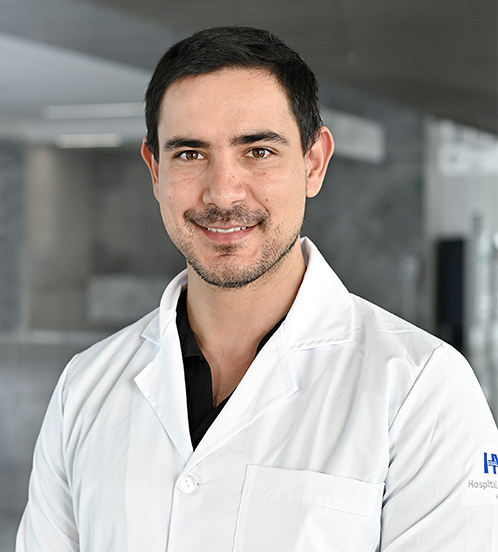 Es la foto de perfil de un urólogo en Querétaro de Hospital Angeles Centro Sur.