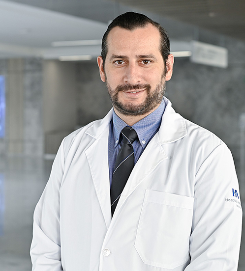 Es la foto de perfil de un urólogo en Querétaro de Hospital Angeles Centro Sur.