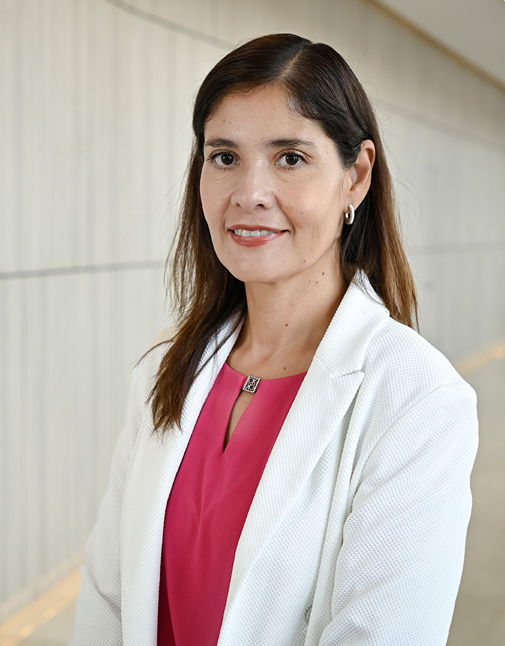 Es la foto de perfil de una psicóloga en Puebla de Hospital Angeles Puebla.