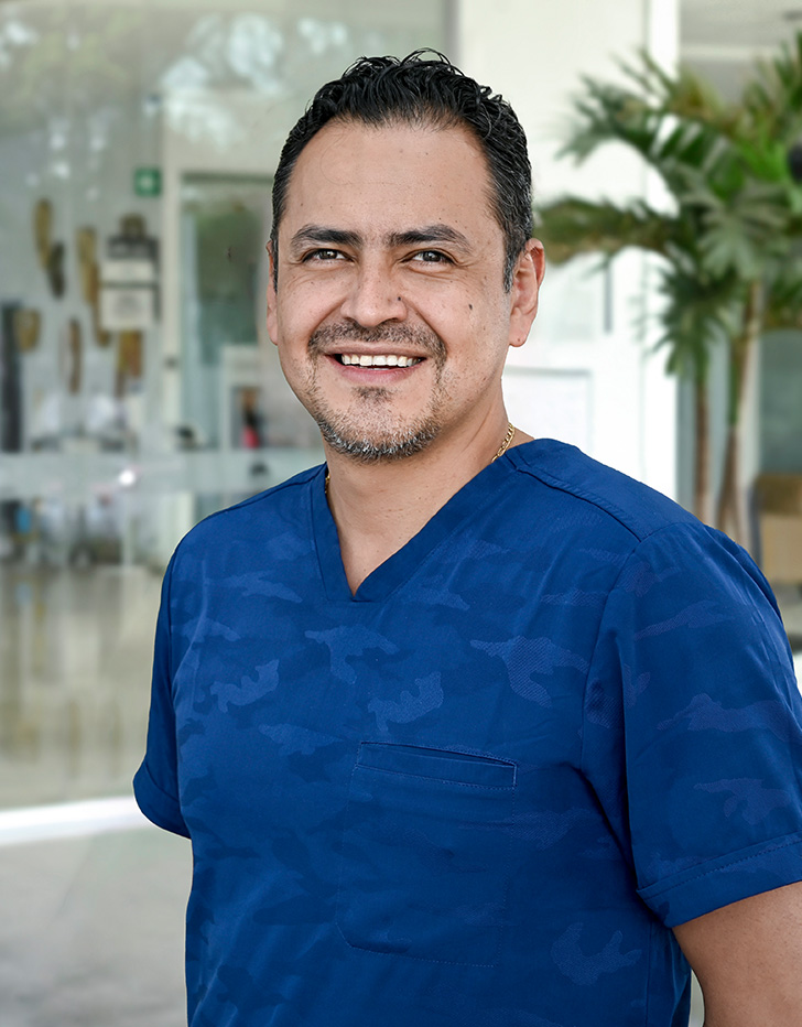 Es la foto de perfil de un ortopedista y traumatólogo en Ciudad de México de Hospital Angeles Acoxpa.