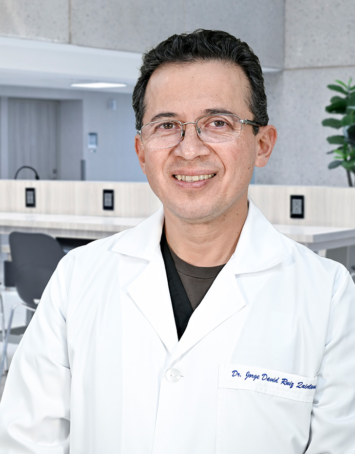 Es la foto de perfil de un angiólogo y cirujano vascular en Ciudad de México de Hospital Angeles Metropolitano.