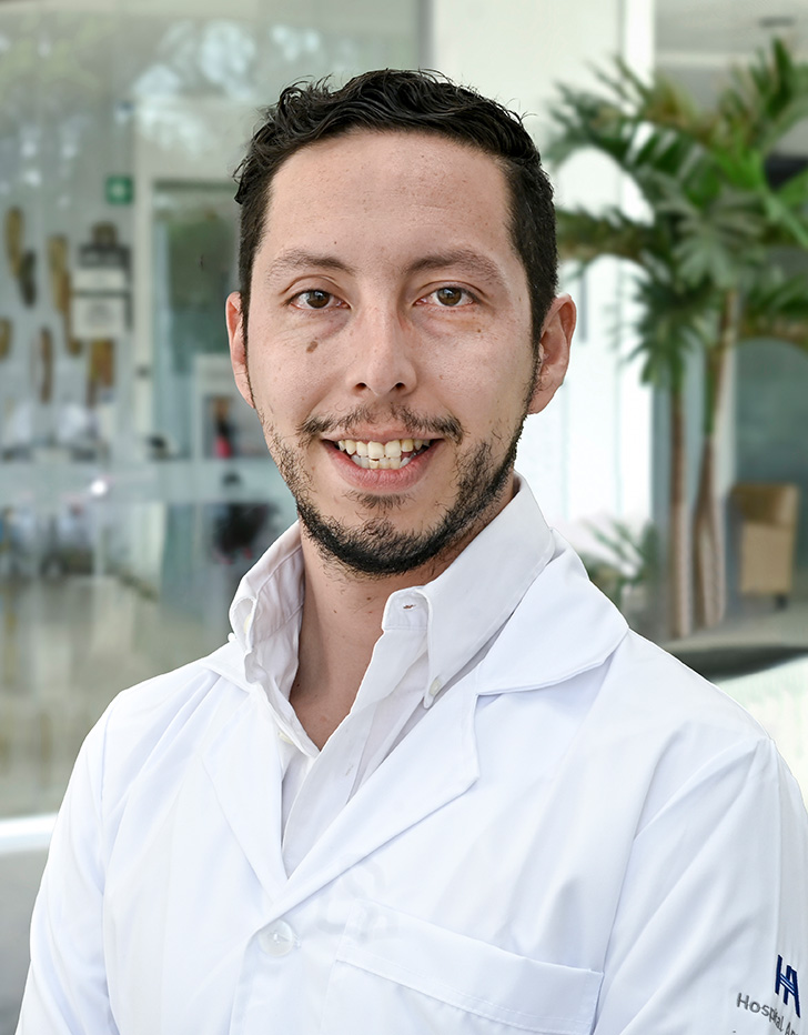 Es la foto de perfil de un oftalmólogo en Ciudad de México de Hospital Angeles Acoxpa.