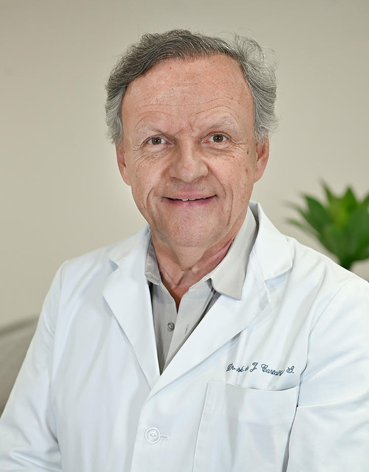 Es la foto de perfil de un urólogo en Ciudad de México de Hospital Angeles Clínica Londres.