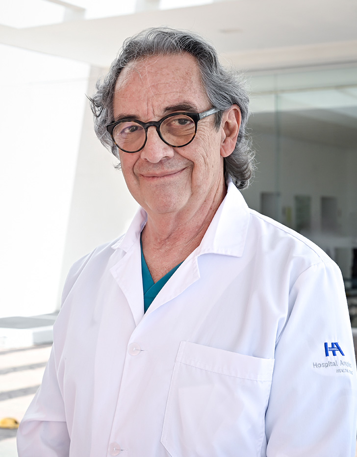 Es la foto de perfil de un pediatra en León de Hospital Angeles.