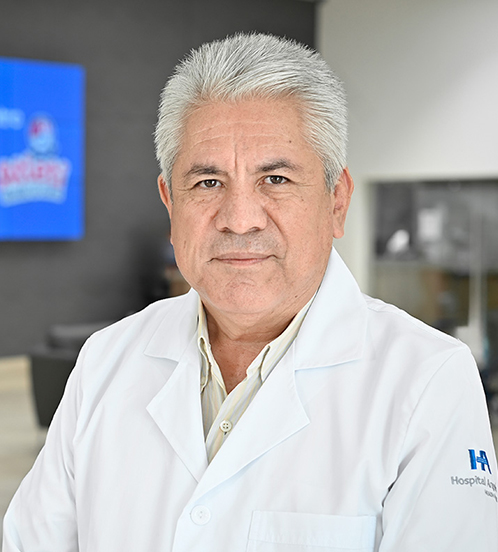 Es la foto de perfil de un cirujano pediátrico en San Luis Potosí de Hospital Angeles.