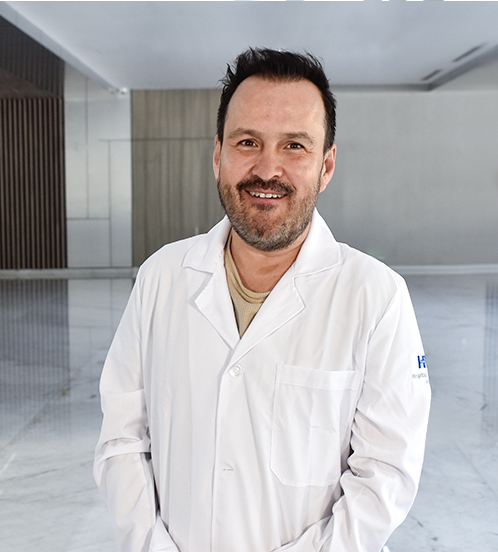 Es la foto de perfil de un otorrinolaringólogo en Querétaro de Hospital Angeles Centro Sur.