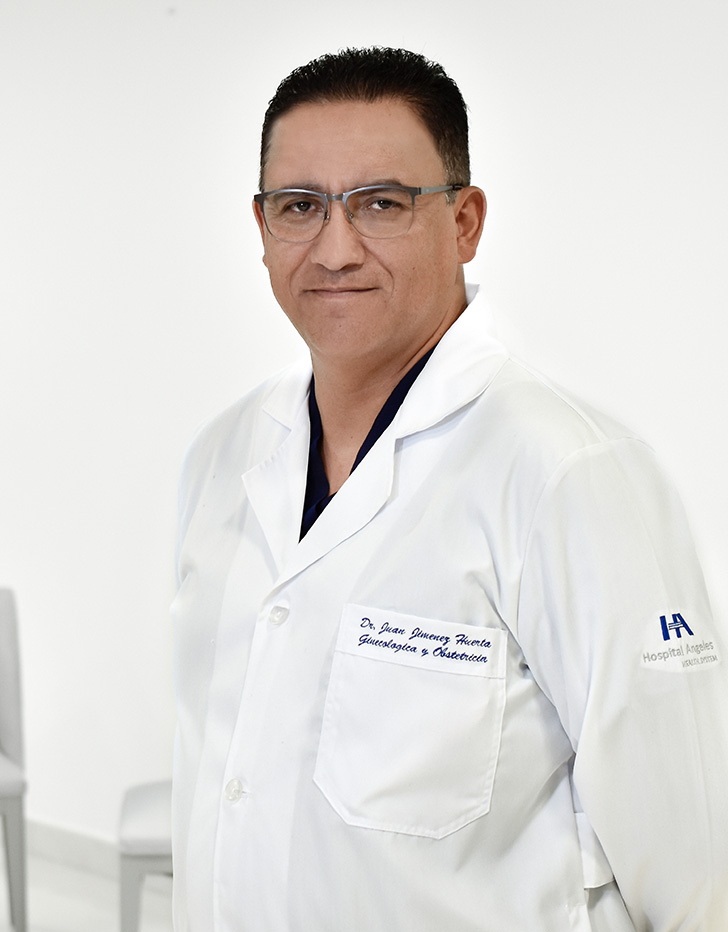 Es la foto de perfil de un ginecólogo y obstetra en Ciudad de México de Hospital Angeles Clínica Londres y Hospital Angeles Lindavista.