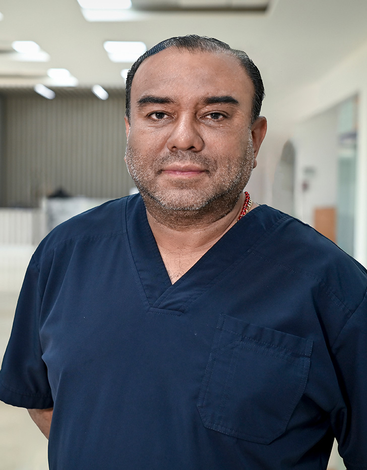 Es la foto de perfil de un ortopedista y traumatólogo en Tampico de Hospital Angeles.