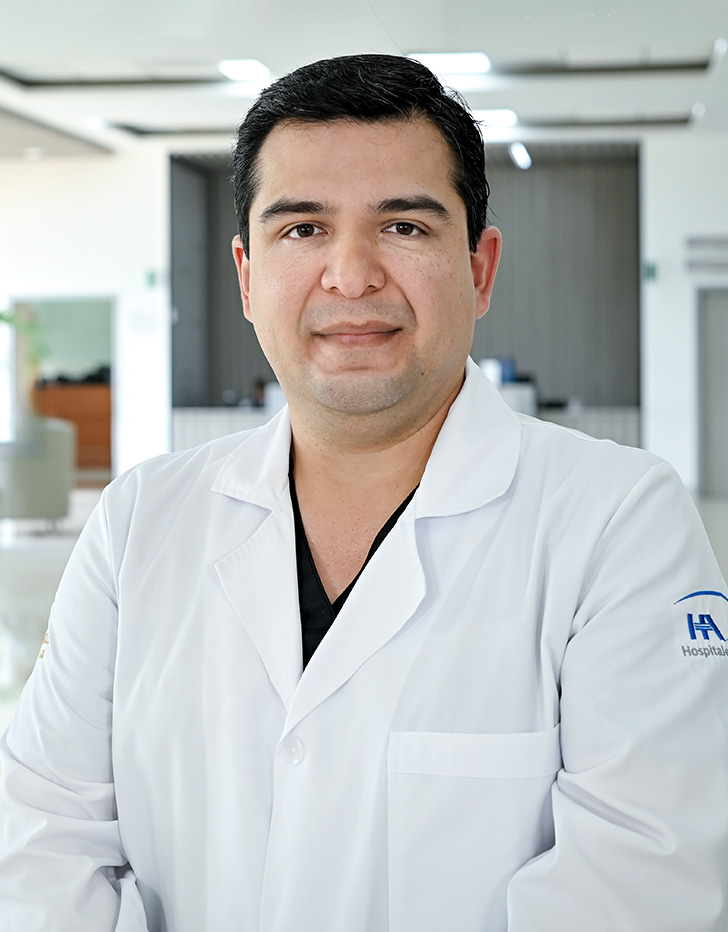 Es la foto de perfil de un ortopedista y traumatólogo en Tampico de Hospital Angeles.