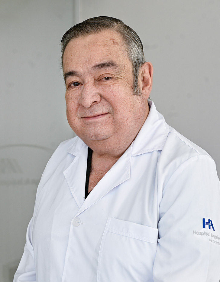 Es la foto de perfil de un cirujano de mano especialista en ortopedia y traumatología en Huixquilucan de Hospital Angeles Lomas. 