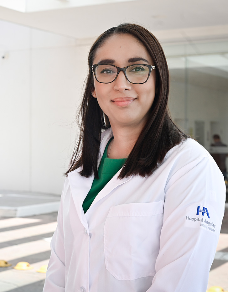 Es la foto de perfil de una ginecóloga en León de Hospital Angeles León.