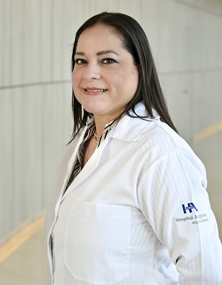 Es la foto de perfil de una ortodoncista en Puebla de Hospital Angeles Puebla.