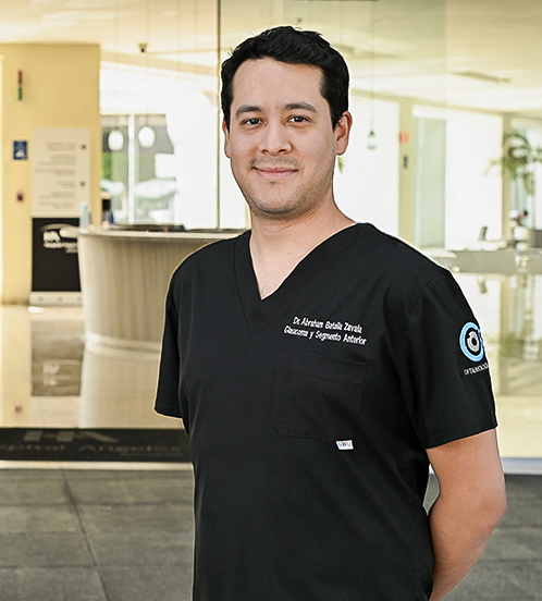 Es la foto de perfil de un oftalmólogo en Ciudad de México de Hospital Angeles Acoxpa.