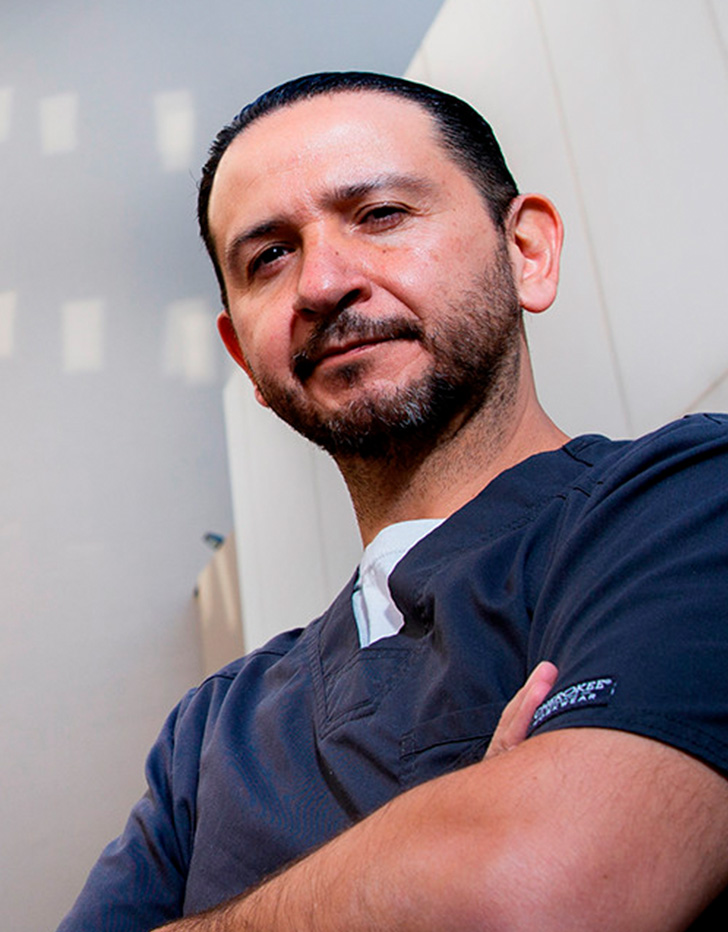 Es la foto de perfil de un hematólogo en Huixquilucan de Hospital Angeles Lomas.