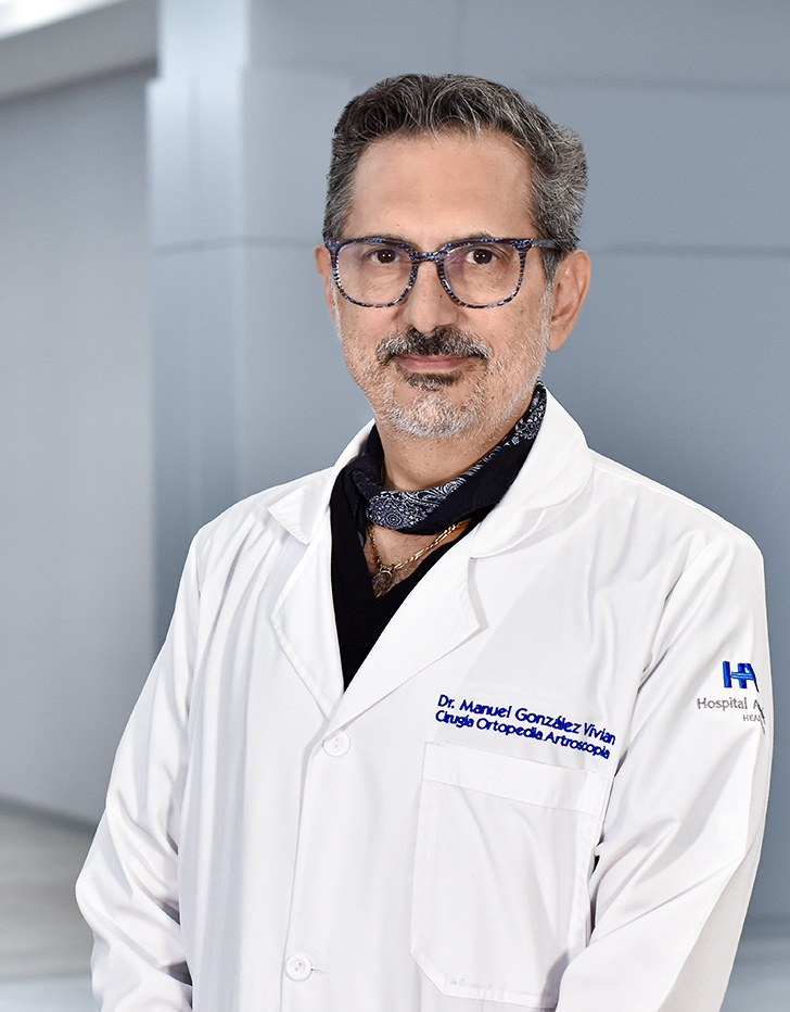 Es la foto de perfil de un ortopedista y traumatólogo en Ciudad de México de Hospital Angeles Pedregal.