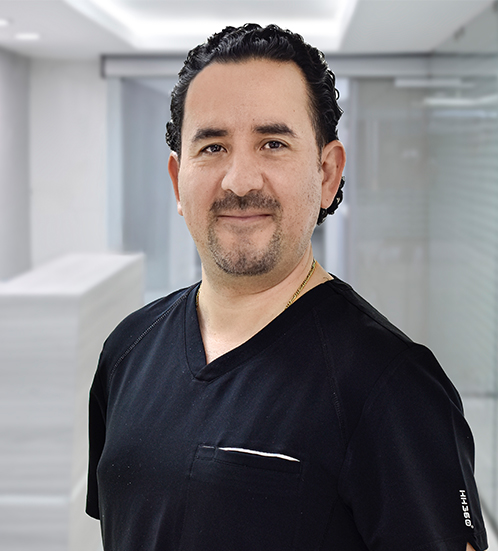 Es la foto de perfil de un cirujano general y cirujano oncológico en Ciudad de México de Hospital Angeles Roma.