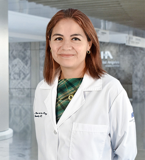Es la foto de perfil de una alergóloga pediátrica en Querétaro de Hospital Angeles Centro Sur. La doctora tiene una bata blanca cabello recogido largo y está sonriendo.