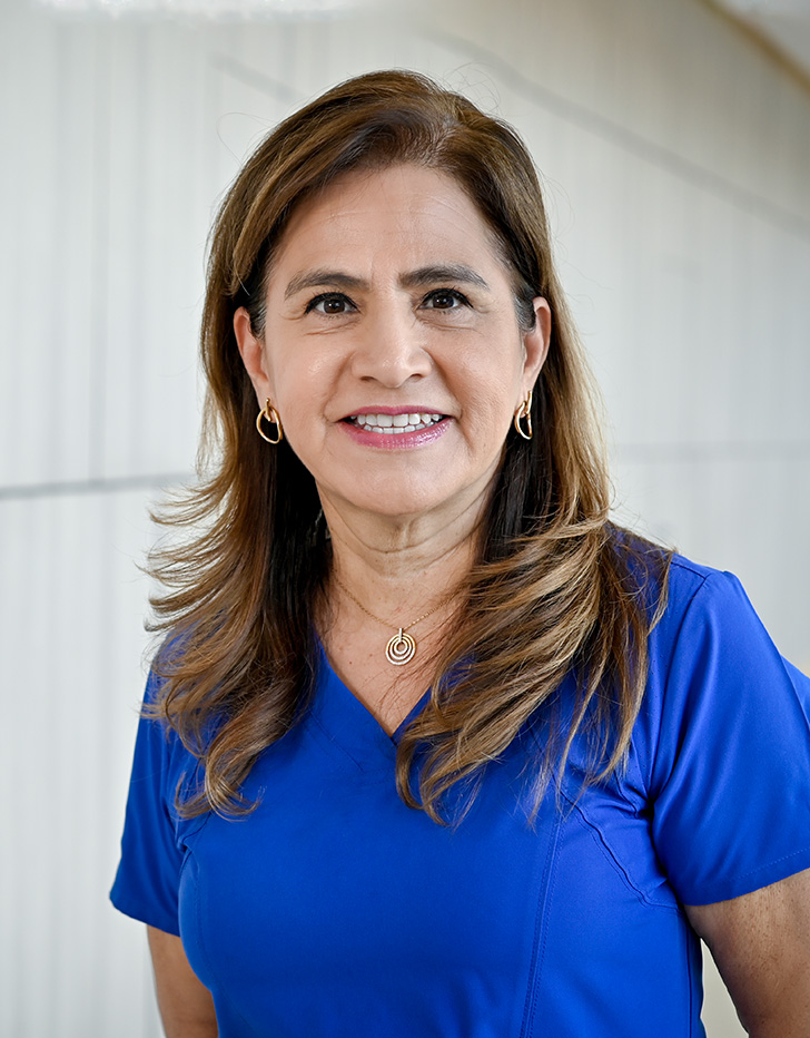 Es la foto de perfil de una odontóloga pediátrica en Puebla de Hospital Angeles.