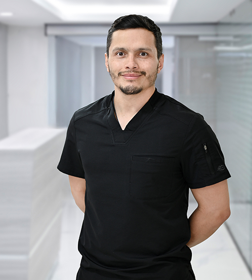 Es la foto de perfil de un ortopedista, traumatólogo y artoscopista en Ciudad de México de Hospital Angeles Roma.