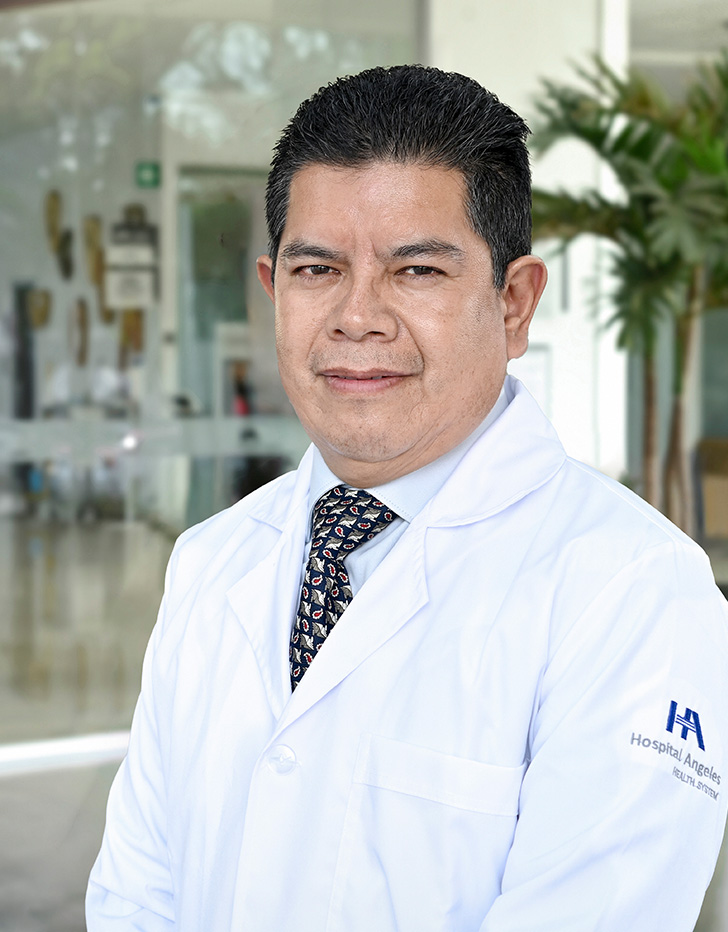 Es la foto de perfil de un otorrinolaringólogo en Ciudad de México de Hospital Angeles Acoxpa.